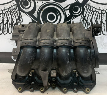Колектор впускний пластик Citroen Berlingo C3 Peugeot Partner 1.6 16V 9657539680