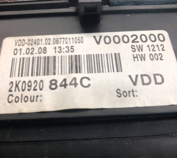 2K0920844C панель приладів Vw Caddy 3 1.9