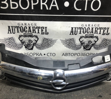 РЕШИТКА РАДІАТОРА OPEL ASTRA H 3D GTC 13241968 13108461 13241965