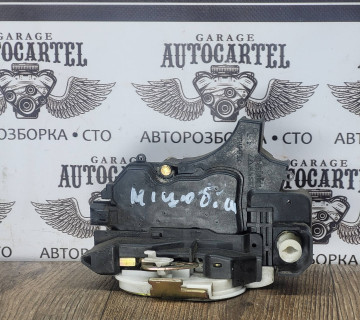 5715A421 Замок двері передній лівий Mitsubishi colt