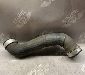 Патрубок інтеркулера MERCEDES W211 E280 E320 CDI a2115283782