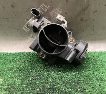 Дросельна заслінка 1.4i Peugeot 206 306 partner Citroen Berlingo 7278800001