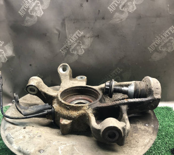 A1663570105LH цапфа поворотний кулак ліва Mercedes ML W166
