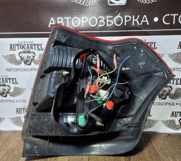 Ліхтар задній лівий TOYOTA COROLLA 05-07