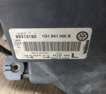 Фара передня ліва VW EOS 06-11 VALEO 1Q1941005B