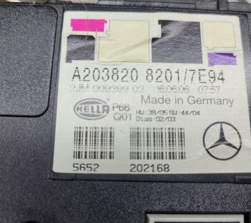 Mercedes w203 плафон перед універсал рестайлінг a2038208201