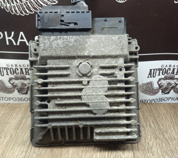 03l906023b Блок керування двигуна Volkswagen Golf VI