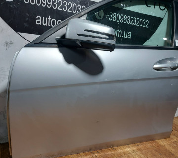 Двері передня ліва Mercedes C-class (W204) 2007-2015 A2047220110