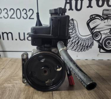Гідропідсилювач (ГУР) Mercedes 2.2 OM 646 W203 A0064669201