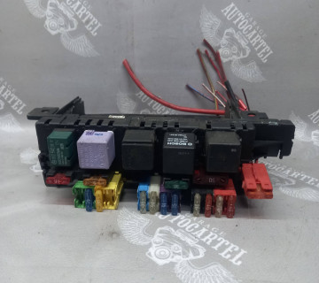 Блок запобіжників SAM Mercedes S500 2001 W220 M113.960 5.0л 08045130