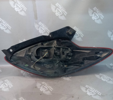 Ліхтар задній лівий Ford KA 1579396