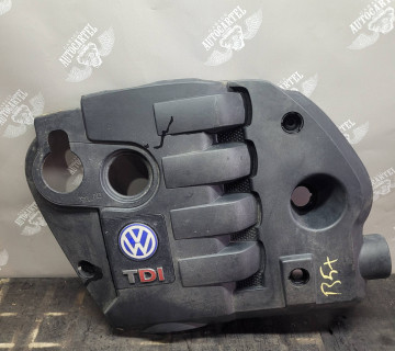 Накладка двигуна декоративна VW Passat, Skoda Superb 1.9tdi (B5) 1996-2005 038103925be