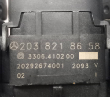 Блок кнопок комфорту / модуль Mercedes C-class (W203) 2000-2007 2038218658