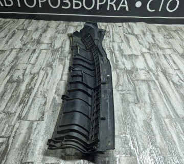 5570802150 Декоративна накладка під лобове скло жабо Toyota Corolla E120 2000-2006