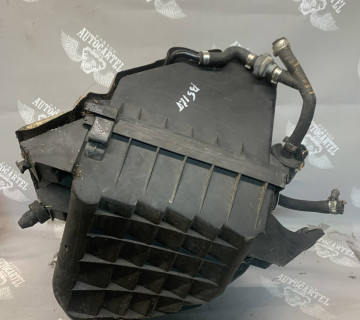058133835aj Крпус повітряного фільтра Audi A6 C5 1.8T 1997-2004