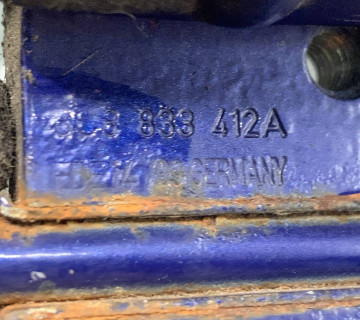 3c8833412a Петля дверцят задньої правої Volkswagen Passat CC 08-12