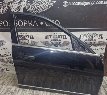 Дверка передня права Mercedes C W204 2007—2014 c class 21620102