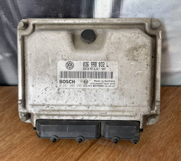036998032l блок управління двигуном VAG Volkswagen Golf 4