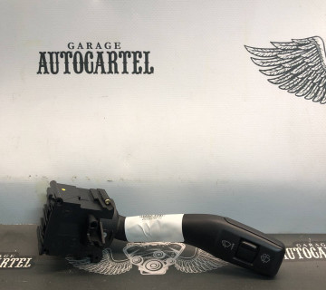 Підрульовий перемикач правий Audi A4 (B6) 2000-2004 8E0953503