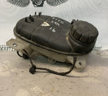 Розширювальний бачок MERCEDES A W176 a0005840807