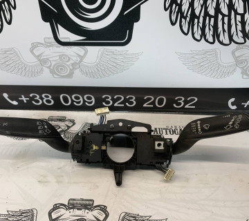 Перемикач підрульовий Audi A3 8v 8v0953521bm