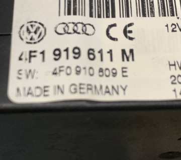 Блок керування мультимедійний Audi A6 C6 4f1919611m
