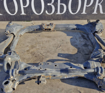 Підрамник передній , Передній підрамник Hyundai i30