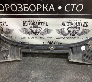 Накладка жабо переднє Opel Vectra B 90464416