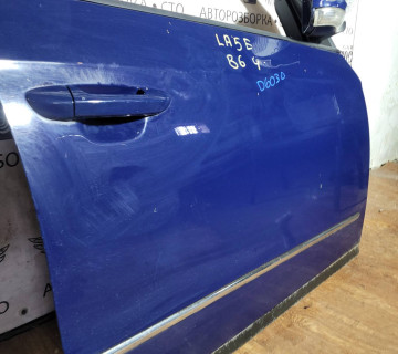 Дверка передня права Volkswagen passat b6 2005-2010 la5e