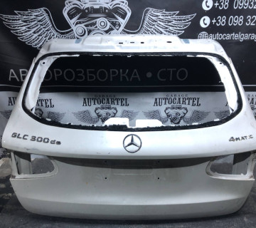 Задня ляда кришка багажника Mercedes GLCE 21941184