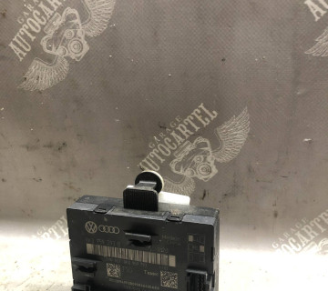 Блок керування дверей Audi A4 B8 передньої лівої 8k0959793b