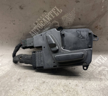 Блок керування сидінням передній правий Mercedes M-Class W164 a1648201410