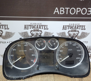 Щиток панель приладів Peugeot 307 1.6 B P9645768480 E 01, P9645768480