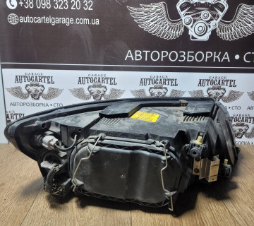 ФАРА ПЕРЕДНЯ ЛІВА VOLVO V50 30698885