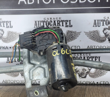 Моторчик склоочисника передній Audi A6 (C4) 1994-1997 0390241330