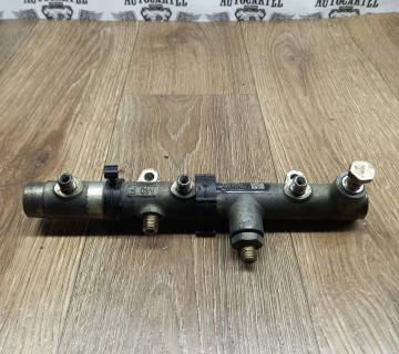 Паливна рейка права Audi A6 C6, 3.0tdi (C6) 2004-2011 059130090J