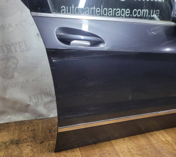 Двері передні праві Mercedes M-GLK 2100000361731