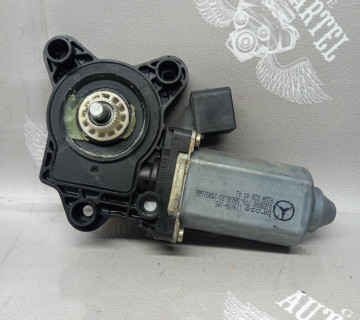 Моторчик склопідйомника передній лівий mercedes-benz c-class (w203) a2208204542