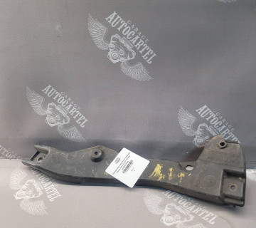 Кронштейн кріплення бампера лівий Audi A4 B7 05-08р 8e0807203b