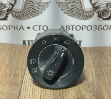 Перемикач світла фар Skoda Fabia 2 1U0941531D