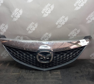 Решітка радіатора Mazda 6 2002-2007 gj6a50712, 21483455