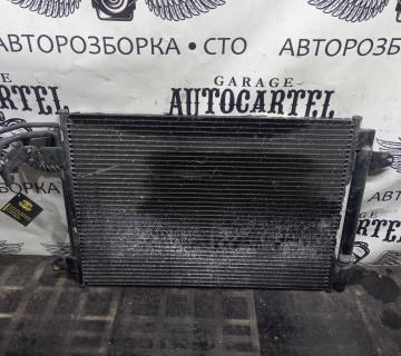 Радіатор кондиціонера VW Caddy 3, Skoda Octavia A5,1k0820411q