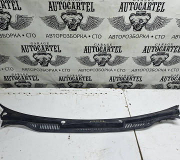 2k0819403 Декоративна накладка під лобове скло жаб Volkswagen Touran 2003—2015