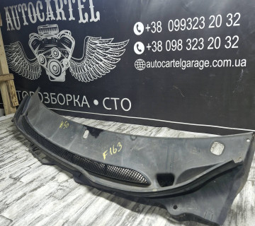 30763847lh Декоративна накладка під лобове скло жабо Volvo s60