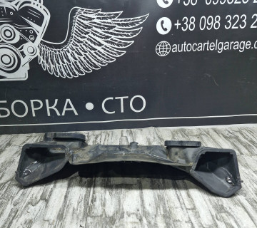 64316913491 Декоративна накладка під лобове скло жабо BMW E60, E61 2003-2009