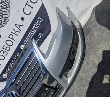 21717703 Бампер передній Volkswagen Passat B6 2005-2010 la7w