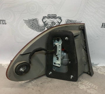 Ліхтар правий зовнішній універсал Mercedes E-class W211 A2118201264