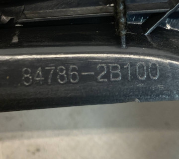 Декоративна накладка торпеди Hyundai Santa Fe 84786-2b100