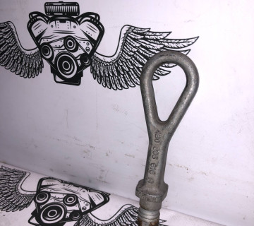 Крюк буксировочный Audi A6 C5 4b0805616a