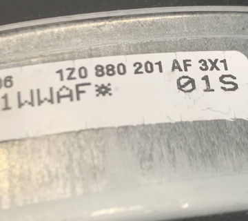 Подушка безпеки водія SKODA OCTAVIA 2 A5 2004-2009 1z0880201af